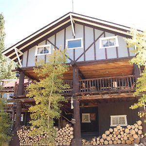 The Baldpate Inn